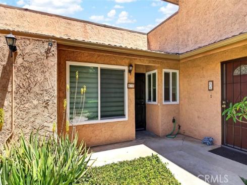 901 N Citrus Drive  12A , La Habra, CA