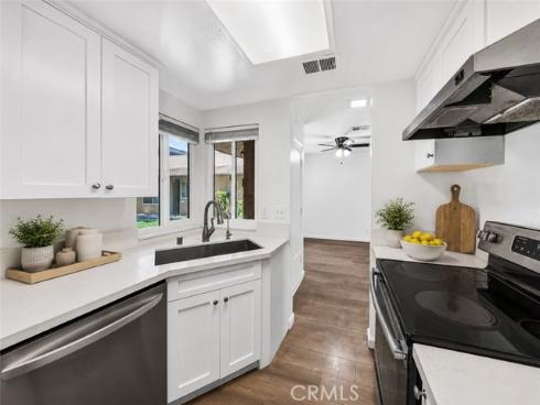 901 N Citrus Drive  12A , La Habra, CA