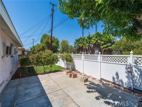 331 E. Olive Ave. , La Habra, CA