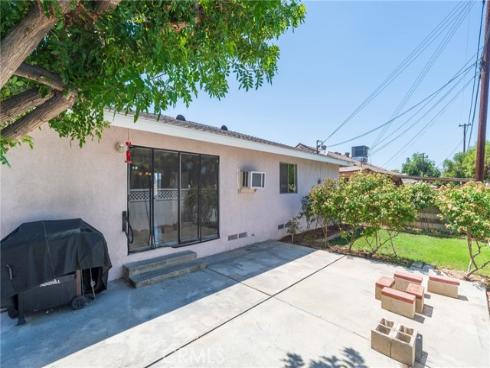 331 E. Olive Ave. , La Habra, CA