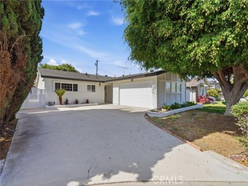 1430  Hillandale  , La Habra, CA