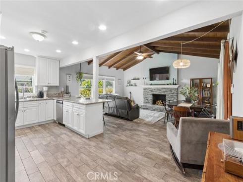 429 S Colfax  , La Habra, CA