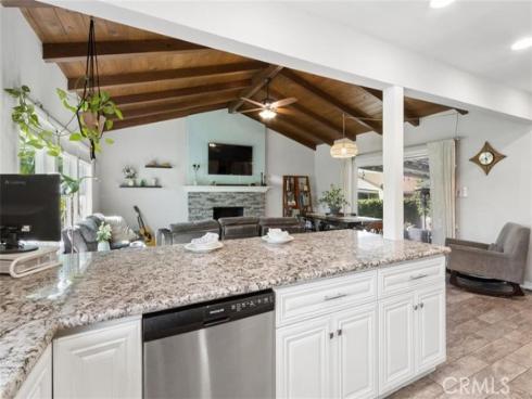 429 S Colfax  , La Habra, CA