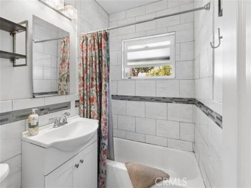 429 S Colfax  , La Habra, CA