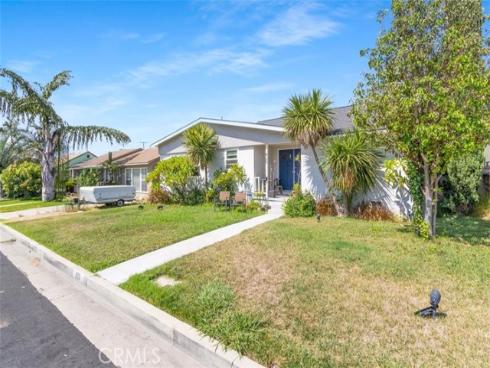 429 S Colfax  , La Habra, CA