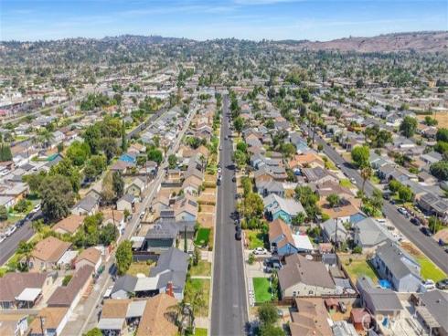 429 S Colfax  , La Habra, CA