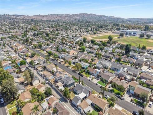429 S Colfax  , La Habra, CA