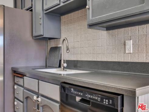 351 S Monte Vista 7 Street, La Habra, CA