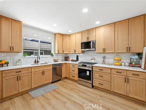 220 Gwynwood Avenue, La Habra, CA