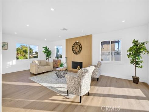 1461  Susan  , La Habra, CA