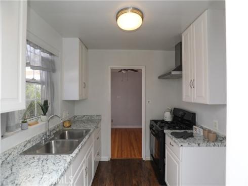 910 W Heather , La Habra, CA