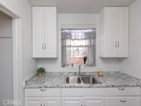 910 W Heather , La Habra, CA