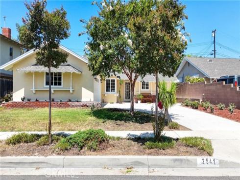 2541 Summershade , La Habra, CA