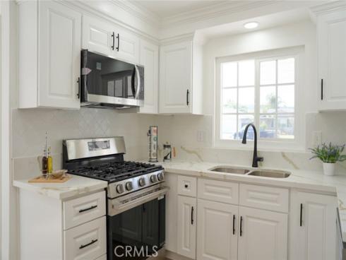 2541 Summershade , La Habra, CA