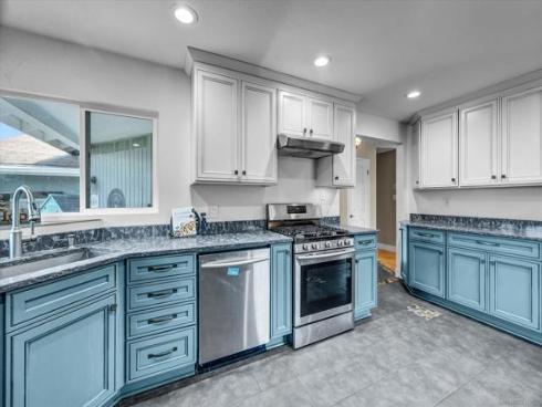 600 N Fonda , La Habra, CA