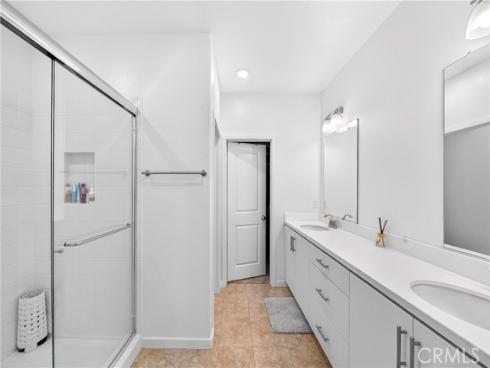 306  Vista  103  Drive, La Habra, CA