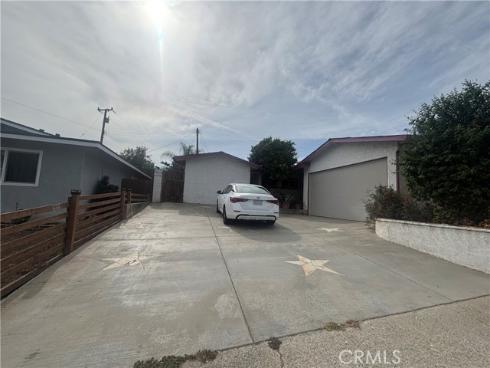 821 S Euclid , La Habra, CA