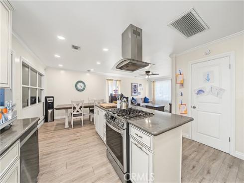 2020 Laguna , La Habra, CA
