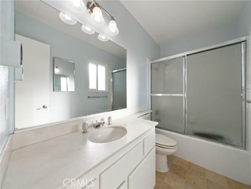 981 W Imperial Hwy #23 , La Habra, CA