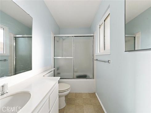 981 W Imperial Hwy #23 , La Habra, CA