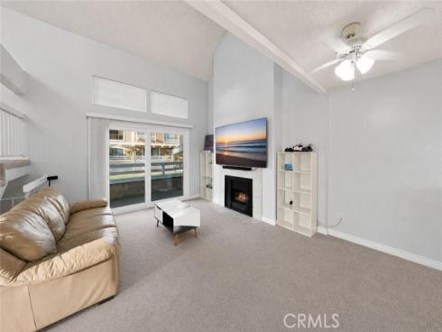 981 W Imperial Hwy #23 , La Habra, CA