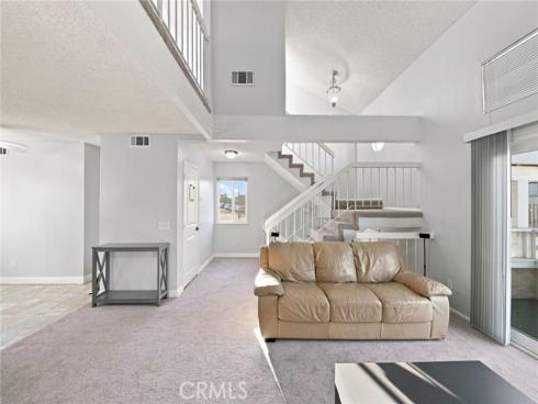 981 W Imperial Hwy #23 , La Habra, CA