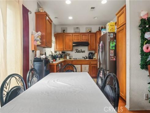 2240 W Toledo , La Habra, CA