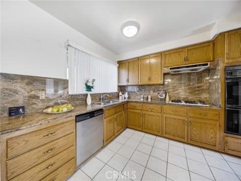 2640 David , La Habra, CA