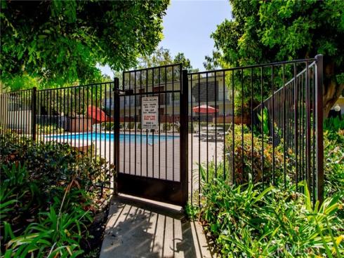 991 S Idaho 113 Street, La Habra, CA