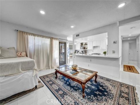 919  Glencliff  , La Habra, CA
