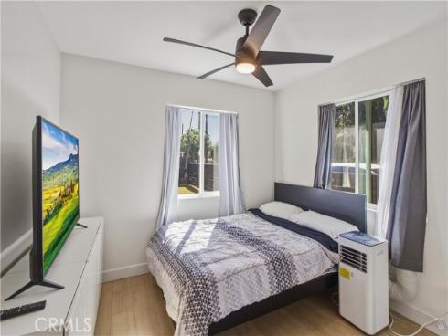 905 E Francis  , La Habra, CA