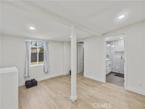 905 E Francis  , La Habra, CA