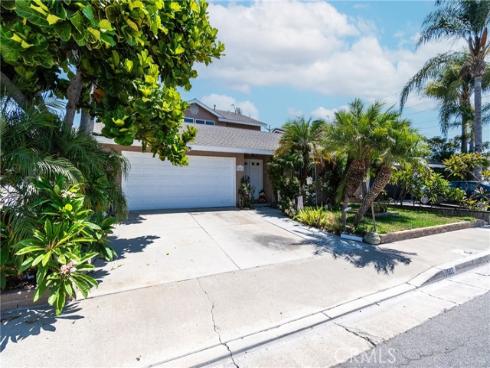 7682  Arroyo   Circle, La Palma, CA