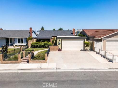 5361  La Luna   Drive, La Palma, CA