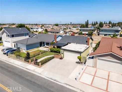 5361  La Luna   Drive, La Palma, CA