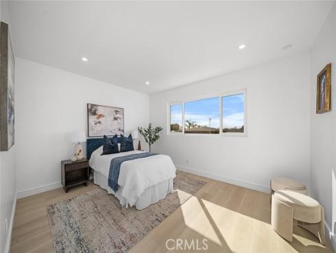 5592 Pineridge Dr , La Palma, CA