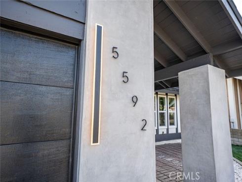 5592 Pineridge Dr , La Palma, CA