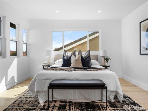 5592 Pineridge Dr , La Palma, CA