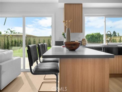 5592 Pineridge Dr , La Palma, CA