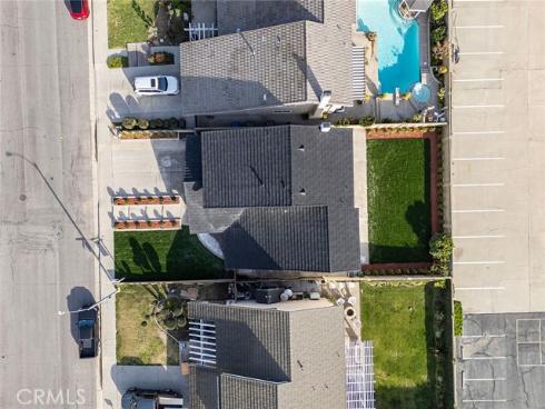 5592 Pineridge Dr , La Palma, CA