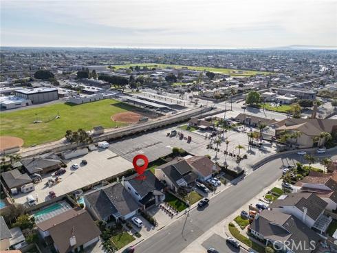 5592 Pineridge Dr , La Palma, CA