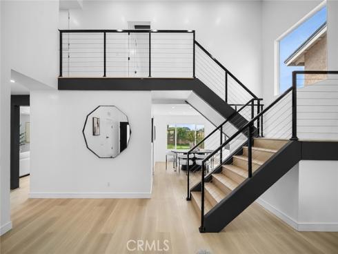 5592 Pineridge Dr , La Palma, CA