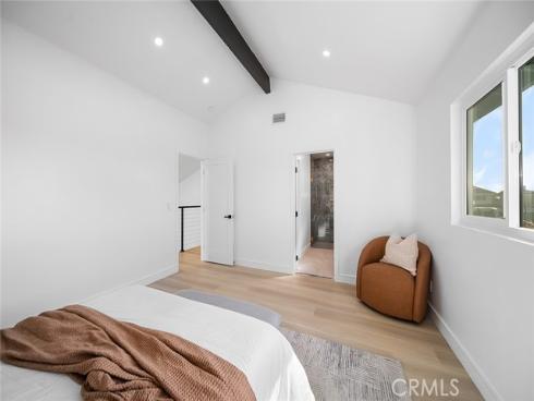 5592 Pineridge Dr , La Palma, CA