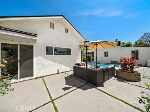 5742  Thelma   Avenue, La Palma, CA