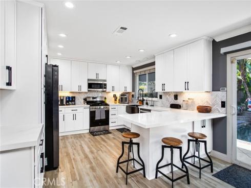 8211 Bellhaven , La Palma, CA