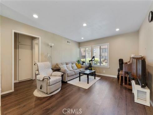 8615  York  , La Palma, CA