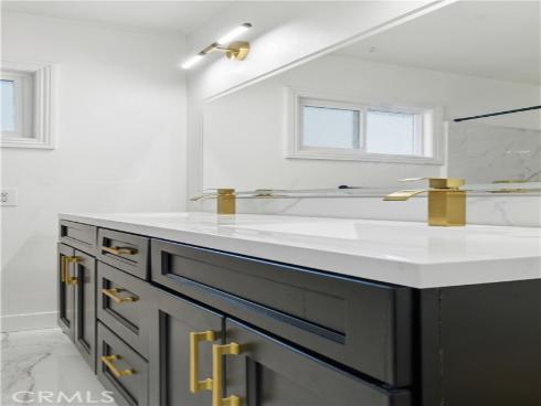 5201  Del Serra  , La Palma, CA