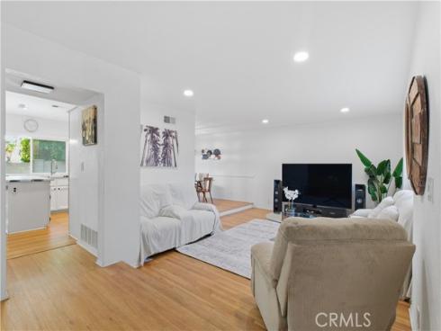 5201  Del Serra  , La Palma, CA