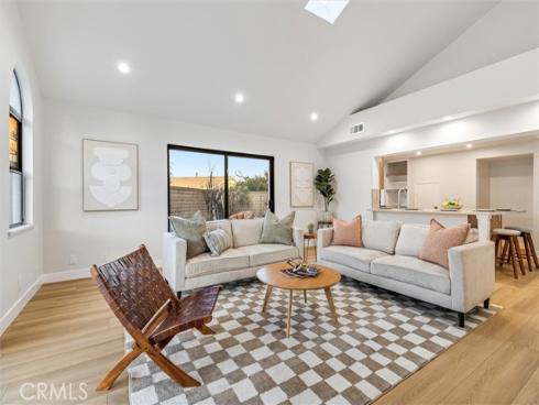 5271  Niguel  , La Palma, CA