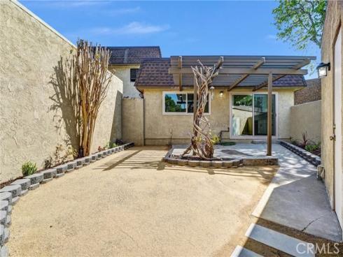 8616 Cornwall Circle , La Palma, CA